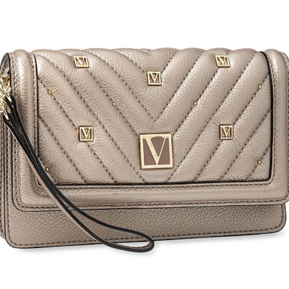 VICTORIA'S SECRET TECH CLUTCH- METALLIC V STUD